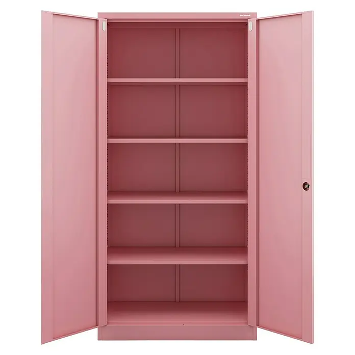 Jan Nowak Aktenschrank Jan - B x T x H: 90 x 40 x 185 cm, Rosa - Rosafarbener Metallschrank mit offenen Türen und mehreren Innenablagen.