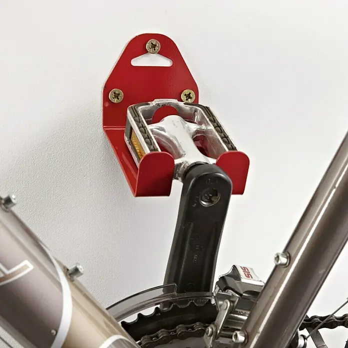 Mottez Gancho de pared para bicicletas B215V - Acero - Almacenamiento de bicicletas: Soporte de pared metálico rojo para pedal para un almacenamiento fácil y que ahorra espacio.