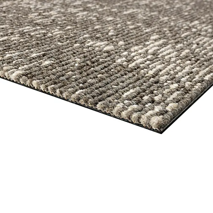 Teppichfliese Emotion - Schlinge, 100 % Polyamid SDN, Braun/Beige - Nahaufnahme einer Schmutzfangmatte mit grauem Flor und hellen Akzenten, ideal für den Eingangsbereich.