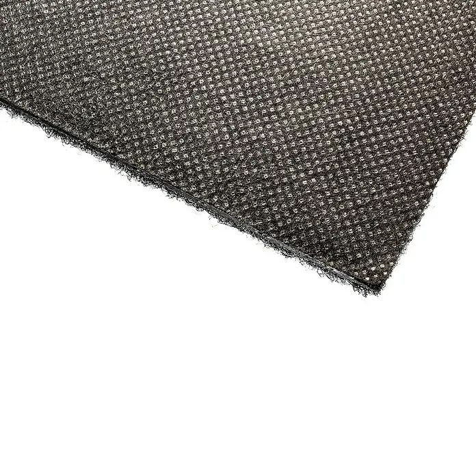 Teppichfliese Rally - Nadelfilz, 100 % Polypropylen, Rot - Nahaufnahme einer schwarzen, gewebten Teppichfliese mit feiner Textur, ideal für Büro oder Zuhause.\n