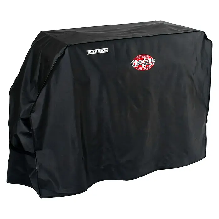 Char-Griller Grill-Schutzhülle - Passend für: Flat Iron Premium Gas Griddle - Schwarze Grillabdeckung aus Stoff mit 'FLAT IRON' und 'Char-Griller' Logos.