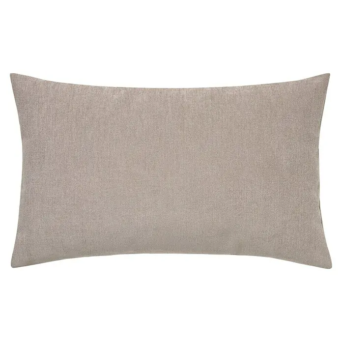 Cojín Chenilla - 30 x 50 cm, Poliéster, Taupe, Rectangular - Primer plano de un cojín cuadrado beige con una textura sutil que ofrece comodidad y estilo para cualquier interior.