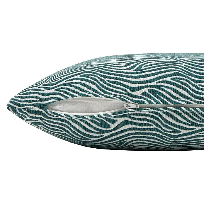 Cojín Jacquard Cebra - 50 x 30 cm, Textil, Verde, Rectangular - Primer plano de una funda de cojín decorativa con un diseño de cebra azul y blanco y una cremallera para facilitar la limpieza.