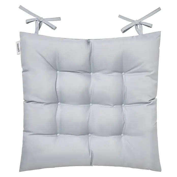 Cojín para silla water resist - 45 x 45 x 5 cm, Gris - Cojín de asiento gris con botones y cintas de sujeción, ideal para añadir comodidad y estilo a la decoración de tu hogar.