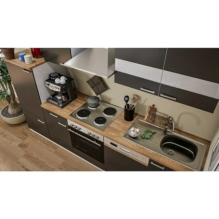 Respekta Küchenzeile Malia - Breite: 280 cm, Grau, Mit Elektrogeräten, Dekor Arbeitsplatte: Holzoptik, Volumen Backofen: 58 l - Küchenansicht mit Edelstahlspüle, Herd und Kochfeld. Dunkle Schränke und Holzarbeitsplatte.