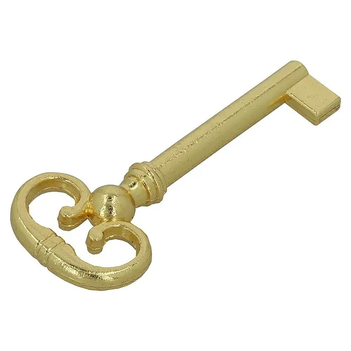 Zierschlüssel Brüniert, verziert - Nutzbare Halmlänge: 38 mm, Poliert - Nahaufnahme eines goldenen Schlüssels mit kunstvollen Details, ideal als dekoratives Element oder thematische Requisite.