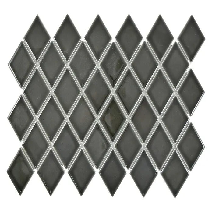 Mosaikfliese Diamant DS B08S - 26,6 x 30,75 cm, Schwarz, Glänzend - Nahaufnahme eines Musters aus rautenförmigen, glänzenden, anthrazitfarbenen Mosaikfliesen auf einem Netz, ideal für Küche oder Bad.