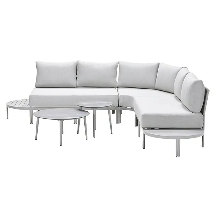 Garden Impressions Loungemöbel-Set Frigole - 5 -tlg., Aluminium, Taupe/Sand - Helles graues modulares L-förmiges Outdoor-Sofa mit dicken Kissen und integrierten runden Beistelltischen aus Metall.