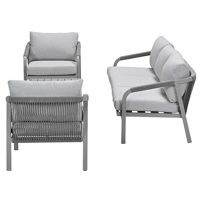 Garden Impressions Loungemöbel-Set Monti - 4 -tlg., Aluminium, Beige - Hellgraues Outdoor-Sessel- und Dreisitzer-Sofa-Set mit Metallrahmen, geflochtenen Seildetails und Stoffkissen.