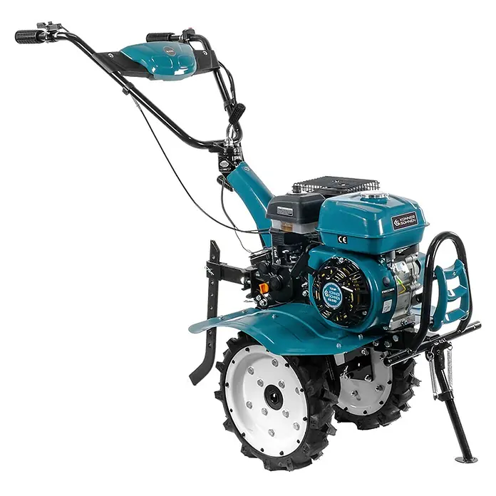 Könner & Söhnen Benzin-Bodenhacke KS 7HP-950S - 4-Takt, Arbeitsbreite: 108 cm - Ein blauer und schwarzer Motor Kultivator für die Bodenbearbeitung im Garten, mit robusten Rädern und einem stabilen Rahmen.