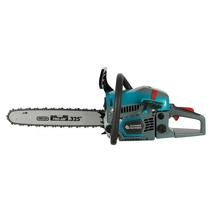 Könner & Söhnen Benzin-Kettensäge KS CS21G-16-1 - 1,6 kW, 45 cm³, Schwertlänge: 40 cm - Abgebildete Kettensäge der Marke Könner & Söhnen. Sie hat ein blau-graues Gehäuse, ein schwarzer Griff & ein Oregon Pro-Am Schwert.