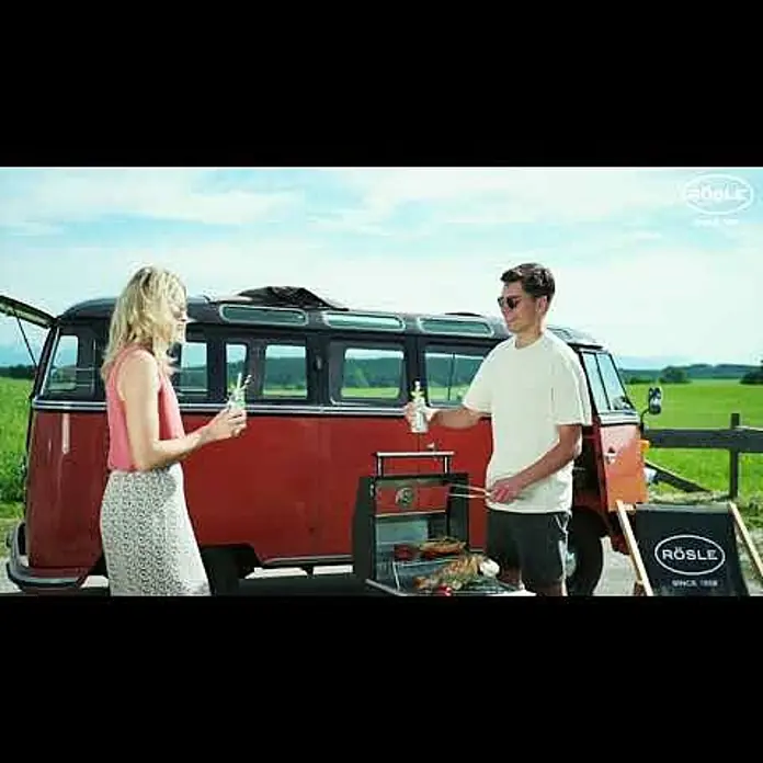 Rösle Gasgrill Videro G2-Portable - Grillfläche (B x T): 40 x 33,5 cm, 4,4 kW, Anzahl Brenner: 2 Stk. - RSLE BBQ | On the Road - Der VIDERO G2-P