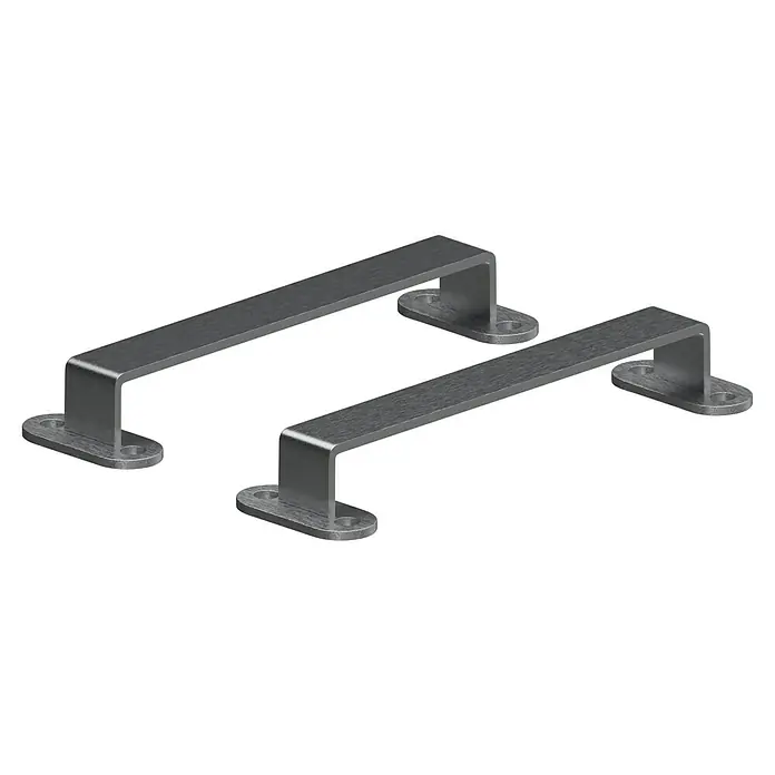 Glas-Falttür - 85 x 205 cm, Satiniertes Glas, Weiß ähnlich RAL 9016 - Zwei silberne Metallhalterungen sind auf einem schwarzen Hintergrund abgebildet. Die Halterungen sind in einer absteigenden Diagonale angeordnet.
