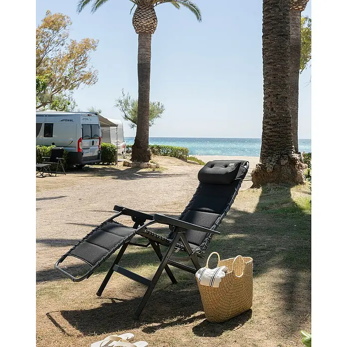 Crespo Relaxsessel Air Deluxe - L x B x H: 78 x 71 x 119 cm, Schwarz - Entspannen Sie stilvoll mit diesem verstellbaren Liegestuhl im Freien. Der perfekte Begleiter für sonnige Tage am Strand oder im Garten.