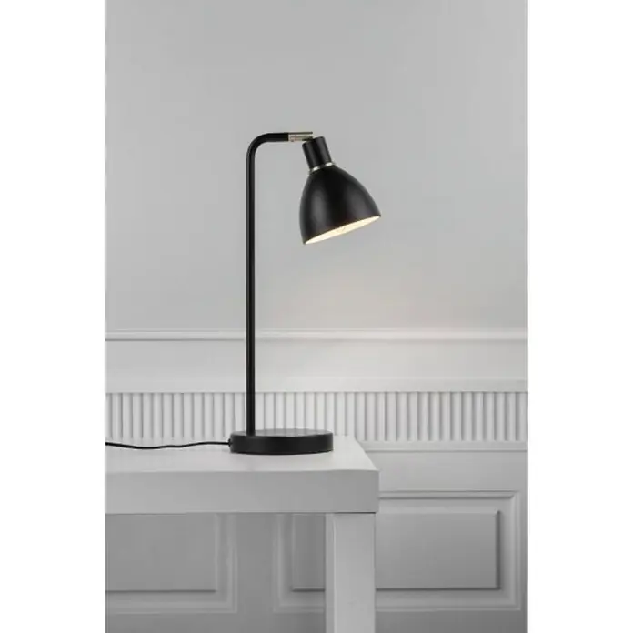Nordlux Ray Lámpara de sobremesa - 40 W, L x An x Al: 12 x 12 x 46 cm, Negro, E14 - Elegante lámpara de escritorio negra con cabeza ajustable, perfecta para cualquier oficina o estudio.