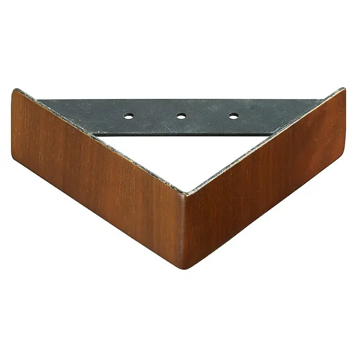 Hettich Möbelfuß Triangle - L x B x H: 4,5 x 15 x 15 cm, Traglast: 50 kg, Stahl, Nussbaum - Ein einzelner, dreieckiger Möbelbeschlag aus Metall mit Holzoptik und einer grauen Montageplatte mit drei Löchern.