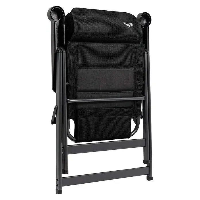 Crespo Campingstuhl Air-Deluxe M - B x T x H: 69 x 74 x 119 cm, Schwarz, Aluminium, Meshgewebe - Nahaufnahme eines Crespo-Campingstuhls mit schwarzem Stoff und robustem, dunklem Gestell, ideal für Outdoor-Komfort und Entspannung.