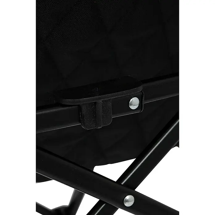 Bo-Camp Campingstuhl Stanwix - Orange, Stahl, Textil, B x T x H: 84 x 61 x 98 cm - Detailaufnahme eines schwarzen Campingstuhls mit Metallrahmen und Kunststoffverbindungsstück, befestigt mit einer Niete.