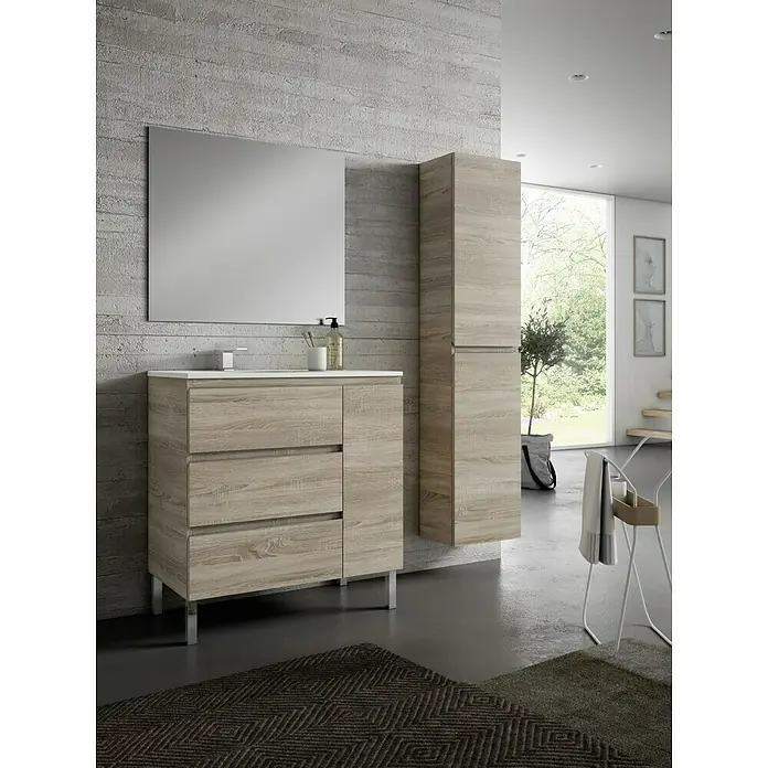 Mueble bajo de lavabo Hermes - An x Pr x Al: 80 x 45 x 85 cm, Roble - Un baño moderno con mueble de lavabo con aspecto de madera, un gran espejo y un armario alto.