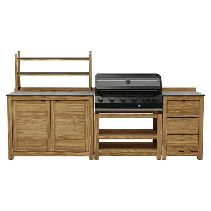 Kingstone Outdoorküche Cliff 6005/Zoe III - 5 -tlg., Teakholz/Stahl/Keramik, Schwarz/Braun, Material Grillfläche: Gusseisen, Anzahl Brenner: 6 - Das Bild zeigt eine Outdoor-Küche mit Grill, Schränken und Schubladen in Holzoptik, ideal für den Garten oder die Terrasse.