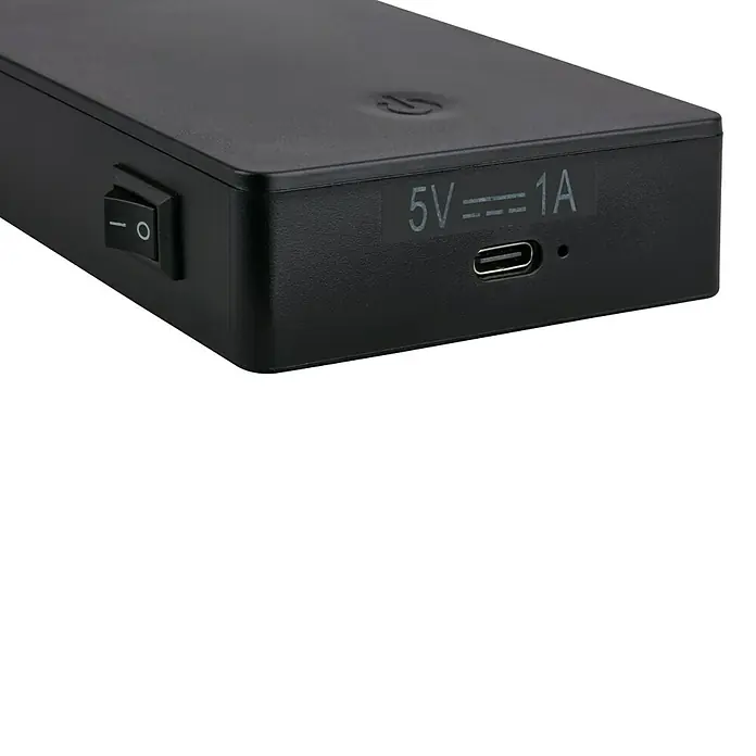Briloner LED-Leseleuchte Cielo - Höhe: 56 cm, Schwarz - Schwarze Box mit 5V- und 1A-Ausgang sowie einem Schalter.