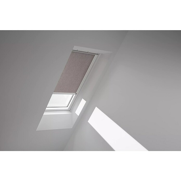 Velux Dachfensterrollo RSL PK06 4167KWL (Farbe: Taupe - 4167KWL, Farbe Schiene: Weiß, Solarbetrieben) | BAUHAUS