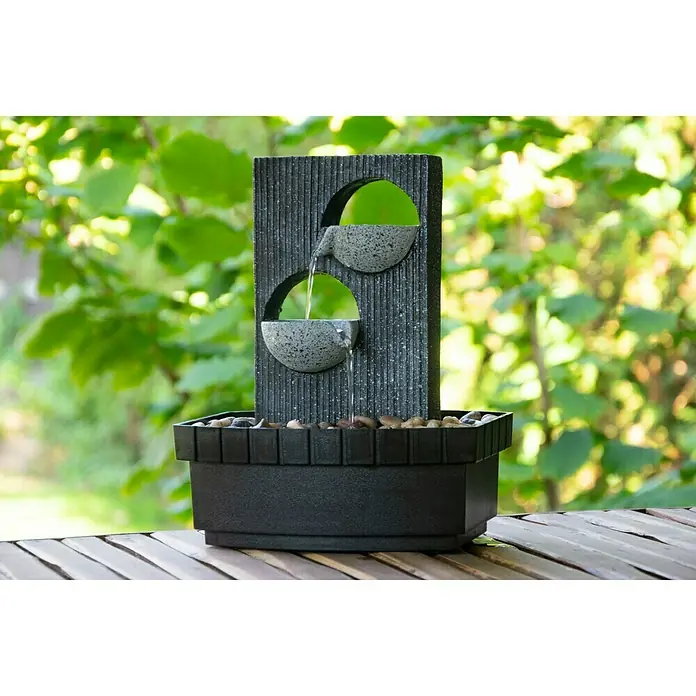 Dobar Gartenbrunnen - 20,5 x 16,5 x 26 cm, Kunststoff, Grau/Schwarz - Dekorative Zimmerbrunnen mit zwei Schalen und Wasserfluss, ideal für entspannende Atmosphäre im Raum.