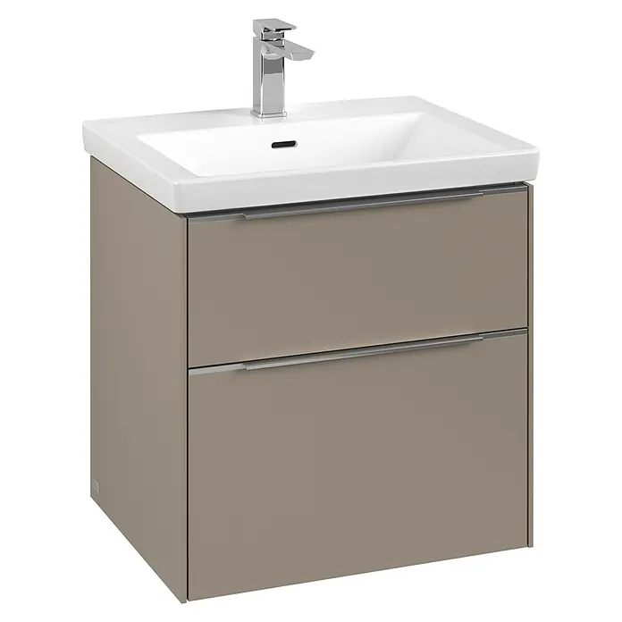 Villeroy & Boch Subway 3.0 Waschbeckenunterschrank - Taupe, Anzahl Schubladen: 2 Stk., Farbe Griff: Aluminium glänzend, B x T x H: 57,2 x 47,8 x 57,6 cm - Nahaufnahme eines modernen Badezimmerschranks mit Waschbecken, Armatur und zwei Schubladen in einem neutralen Farbton.