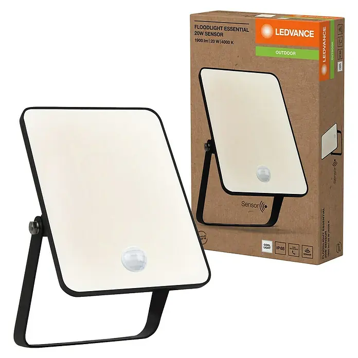 Ledvance Essential LED-Strahler Sensor - 1.900 lm, IP65, L x B x H: 173 x 111 x 33 mm - Das LEDVANCE Floodlight Essential 20W Sensor Flutlicht mit Bewegungsmelder, ideal für den Außenbereich, in Produktverpackung abgebildet.