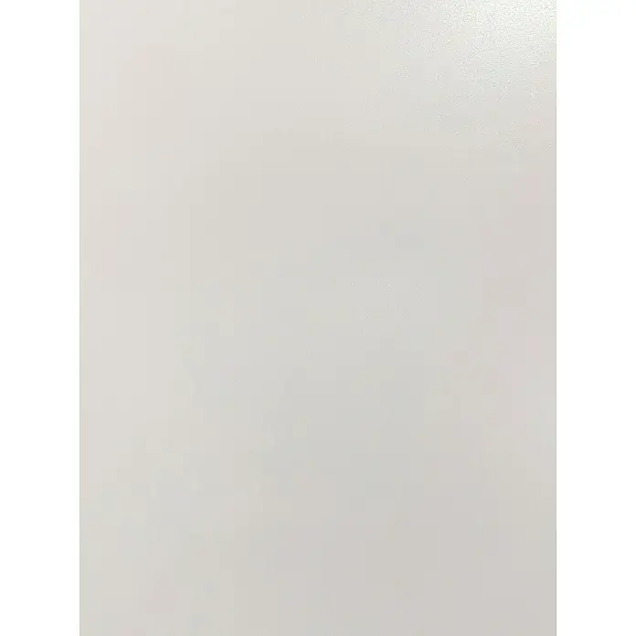 Bariperfil Panel de pared Blanco - 260 x 25 cm, Blanco - Un fondo blanco impecable con una textura sutil, ideal para presentaciones de productos y diseños minimalistas.