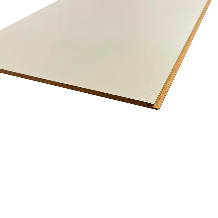 Bariperfil Panel de pared Blanco - 260 x 25 cm, Blanco - Primer plano de un tablón de anuncios con superficie blanca y borde de corcho marrón, ideal para fijar notas y fotos.