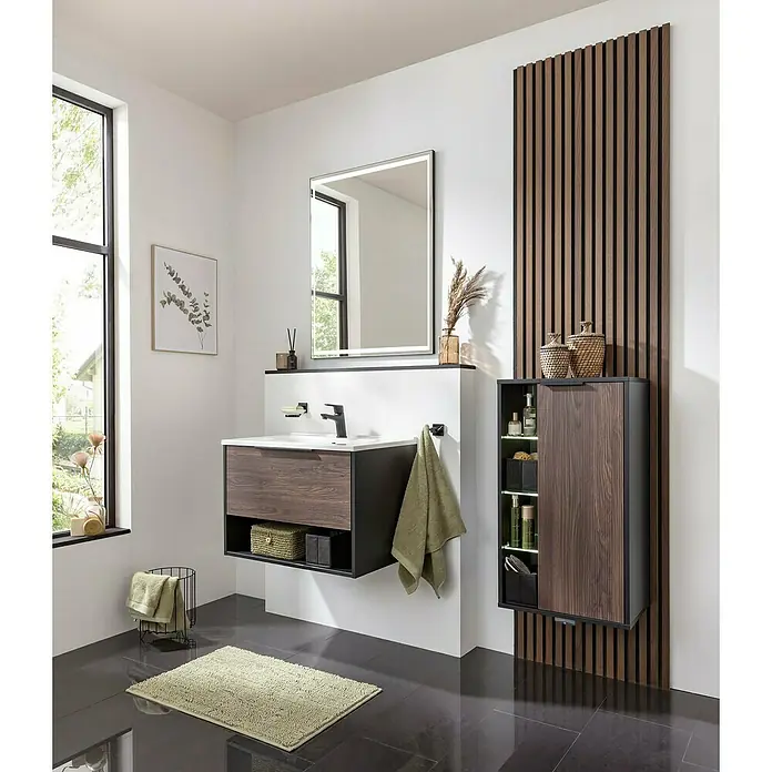 Fackelmann B.Paris Midischrank - B x T x H: 47 x 32 x 84,2 cm, Anschlag: Rechts, Rigoletto - Modernes Badezimmer mit Waschtisch, Spiegel und Holzverkleidung. Der Waschtisch ist in dunklem Holz und Schwarz gehalten.
