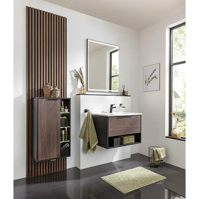 Fackelmann B.Paris LED-Lichtspiegel - 70,5 x 90,5 cm - Badezimmer-Interieur mit Waschtisch, Spiegel und Holzakzenten. Modernes Design mit Fokus auf natürliche Materialien und minimalistische Ästhetik.