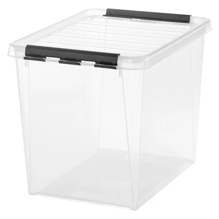 SmartStore Aufbewahrungsbox Classic 25 - L x B x H: 40 x 30 x 32 cm, Kunststoff, Transparent - Aufnahme eines durchsichtigen Aufbewahrungsbehälters aus Kunststoff mit schwarzem Deckel und schwarzen Schnappverschlüssen.