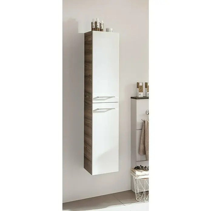 Fackelmann Verona Hochschrank - B x T x H: 30 x 31,8 x 162 cm, DIN Anschlag: Links, Weiß Hochglanz/Nussbaum Holzoptik - Elegantes Badezimmer mit einem Hochschrank in Weiß und Holzoptik. Stilvolle Aufbewahrungslösung für ein modernes Bad.