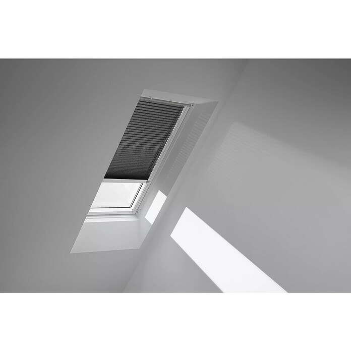 Velux Dachfensterplissee FSL M10 1274KWL (Farbe: Graphit - 1274KWL, Farbe Schiene: Weiß, Solarbetrieben) | BAUHAUS