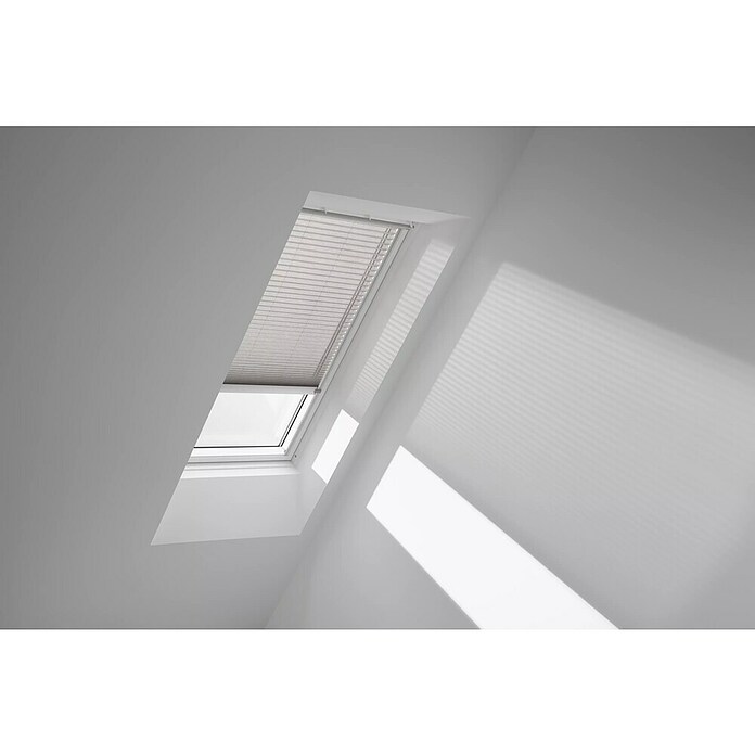Velux Dachfensterplissee FSL CK06 1284K (Farbe: Silbergrau - 1284K, Farbe Schiene: Aluminium, Solarbetrieben) | BAUHAUS