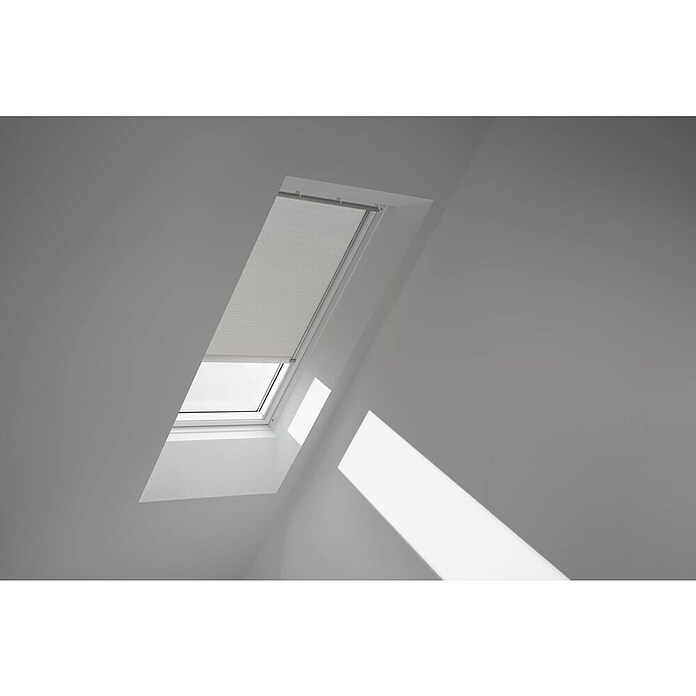 Velux Dachfensterplissee FSC MK08 1172K (Farbe: Lichtgrau - 1172K, Farbe Schiene: Aluminium, Solarbetrieben) | BAUHAUS