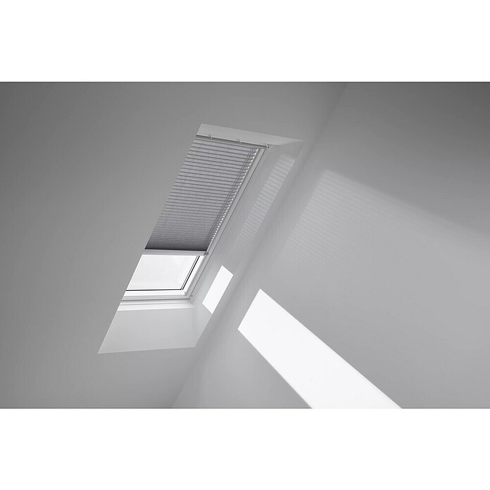Velux Dachfensterplissee FSL C02 1282K (Farbe: Grau - 1282K, Farbe Schiene: Aluminium, Solarbetrieben) | BAUHAUS