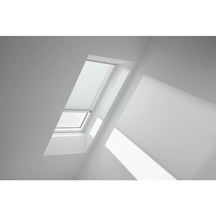 Velux Dachfensterplissee FSL P31 1285KWL (Farbe: Himmelblau - 1285KWL, Farbe Schiene: Weiß, Solarbetrieben) | BAUHAUS