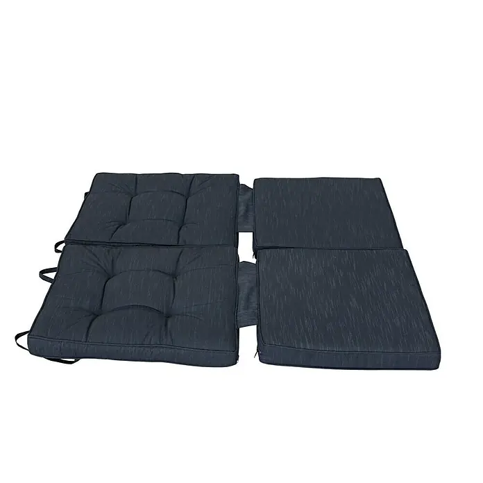 Malaga Ersatzkissen - 2 Stk., Passend für: Sunfun Malaga Loungesofa - Nahaufnahme von vier marineblauen Sitzkissen, die sich durch Muster und Knöpfe auszeichnen, und so Komfort und Stil vereinen.