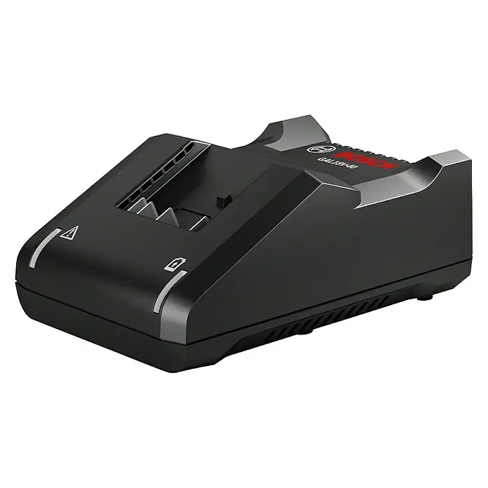 Bosch Professional AMPShare 18V Batterie-Ladegerät GAL 18V-40 - Passend für: Bosch Professional Li-Ionen-Akkus 14,4 V/18 V - Eine Nahaufnahme des Bosch GAL 18V-40 Akku-Ladegeräts mit dem Bosch-Logo, das auf einer weißen Oberfläche steht.