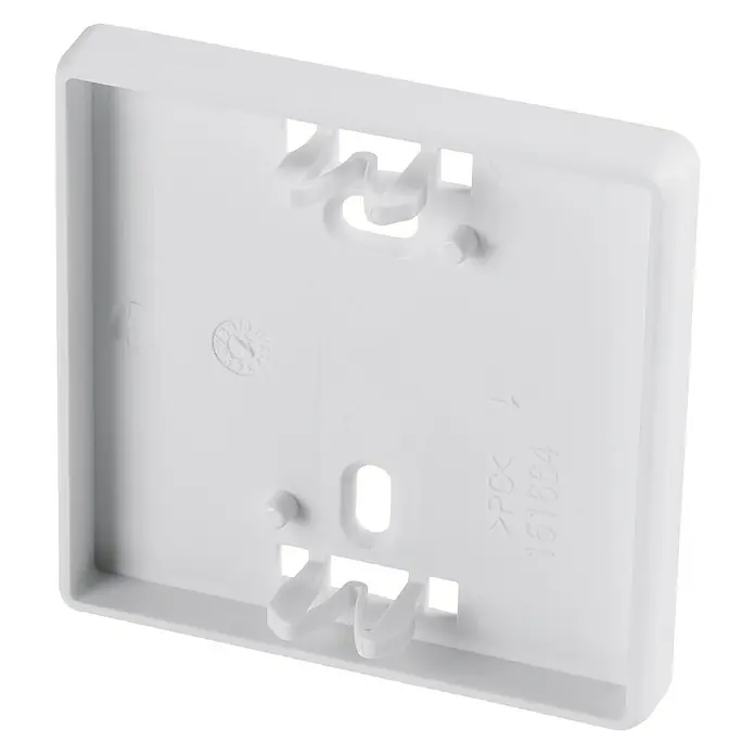 Homematic IP Wandhalterung HmIP-SF-2 - Weiß, 12 x 60 x 60 mm, Für Geräte im 55er-Format - Weiße Kunststoff-Abdeckplatte für eine Steckdose oder einen Schalter, robust und schlicht im Design.
