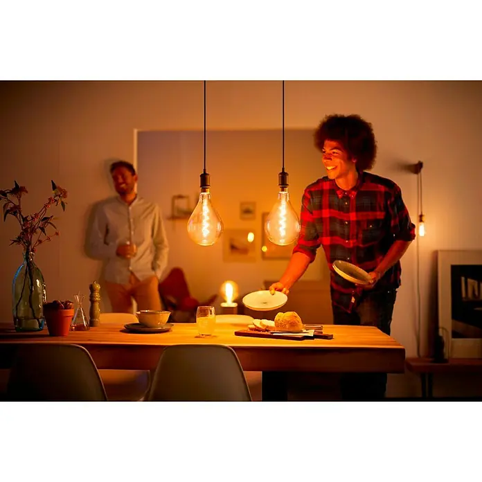 Philips Bombilla LED Vintage Gold - E27, No regulable, Ámbar, 300 lm, 5,5 W, Globo - Ambiente cálido con bombillas de filamento LED en forma de lágrima regulables que crean un ambiente acogedor.