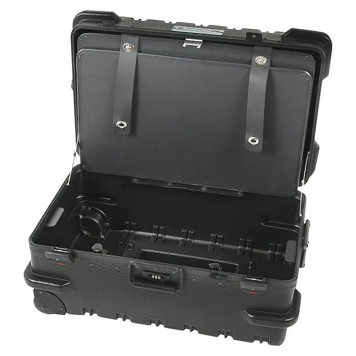 Hepco & Becker Werkzeugkoffer Chicago Case 5540 - L x B x H: 420 x 670 x 340 mm, High Density Polyethylen (HDPE) - Offener schwarzer Werkzeugkoffer mit robustem Design, ideal für den sicheren Transport von Equipment.