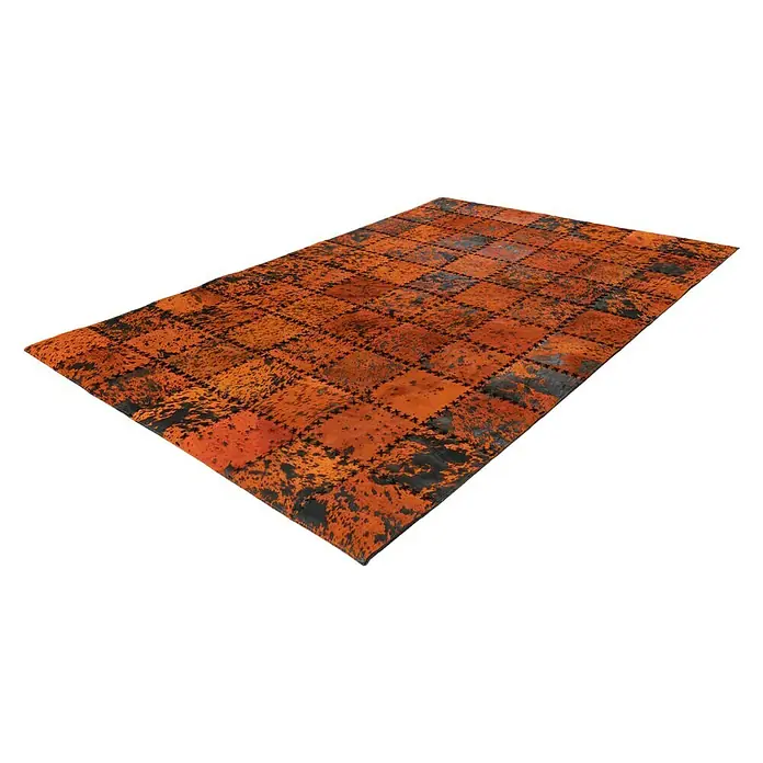 Kayoom Lederteppich Viola - Orange, 230 x 160 cm, 100 % Echtleder - Dieser Teppich mit Fleckenmuster in Orange- und Schwarztönen verleiht jedem Raum eine warme und stilvolle Note.