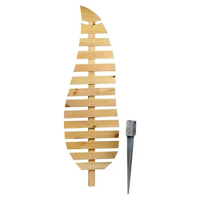 Dobar Rankhilfe Magnolia - 49 x 175 cm, Holz, Naturbelassen - Nahaufnahme eines dekorativen, spiralförmigen Weihnachtsbaums aus hellem Holz, ideal für festliche Innenräume.