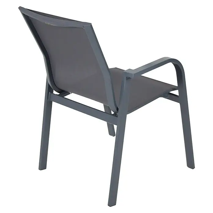 Bonlay Stapelsessel Nova - 4 Stk., Aluminium/Textilene, Anthrazit, B x T x H: 60 x 69 x 87 cm - Aufnahme eines grauen Gartenstuhls mit Stoffbespannung und Armlehnen, ideal für entspannte Stunden im Freien.