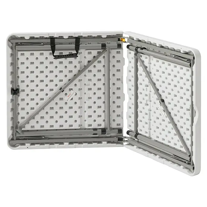 Mesa de jardín Alan - L x An x Al: 122 x 61 x 74 cm, HDPE/Acero, Blanco roto - Mesa plegable doblada con asa para facilitar el transporte y el almacenamiento. Ideal para eventos y catering.