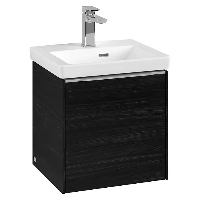 Villeroy & Boch Subway 3.0 Waschbeckenunterschrank - Black Oak, Anzahl Türen: 1 Stk., Farbe Griff: Aluminium glänzend, B x T x H: 42,3 x 37,8 x 42,9 cm, DIN Anschlag: Rechts - Elegantes Waschbecken mit Unterschrank in dunkler Holzoptik und glänzender Armatur. Modernes Design für stilvolle Badezimmer.